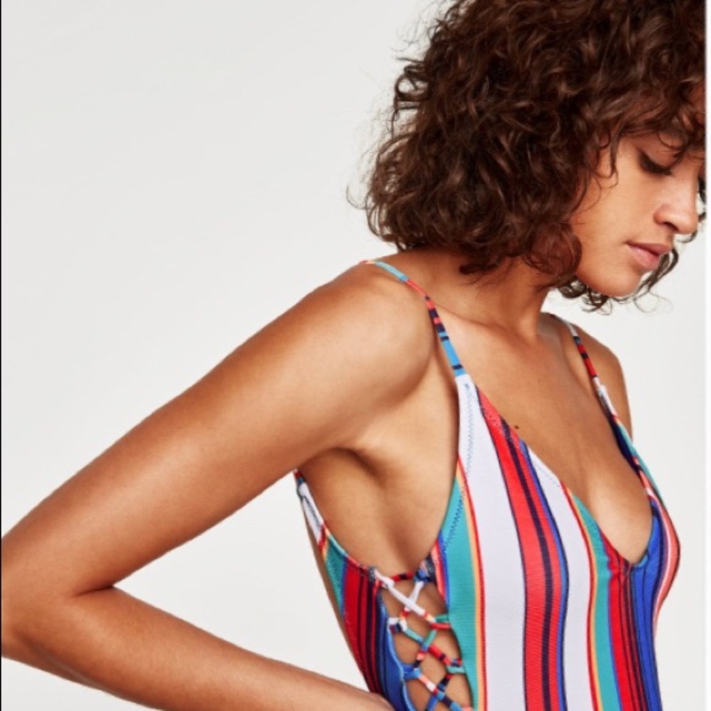 Zara stunning striped swimsuit sexy lacing NWT Med